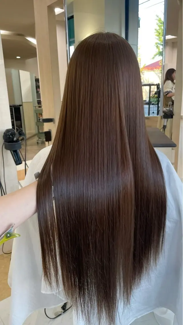 ロング カラー レイヤーカット🪽 Kanaのヘアスタイル