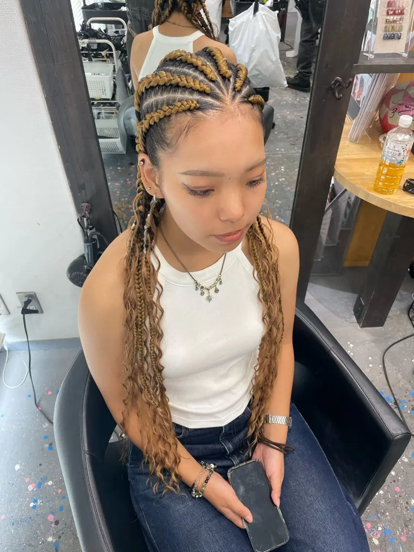 ロング ヘアアレンジ MEI/ブレイズ/ コーンロウ/茅ヶ崎のヘアスタイル