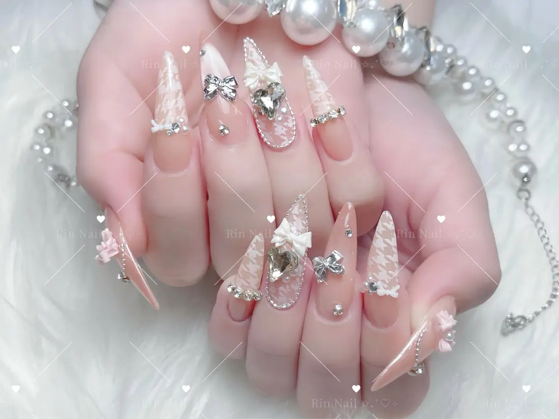 ネイル べっ甲ネイル ブルー 長さ出し フレンチネイル ジェルネイル ハンドネイル Rin Nail 新大久保店のネイルデザイン