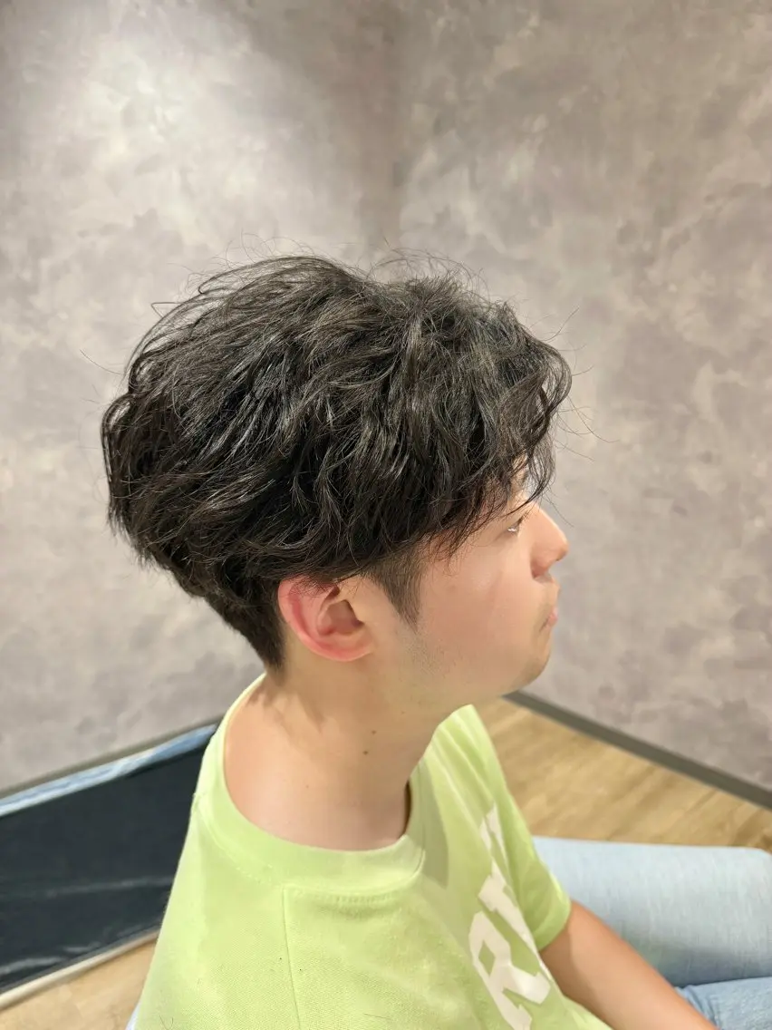 ショート パーマ メンズ カット パーマ トリートメント ヘアセット 阪急箕面駅 labimani千葉のヘアスタイル