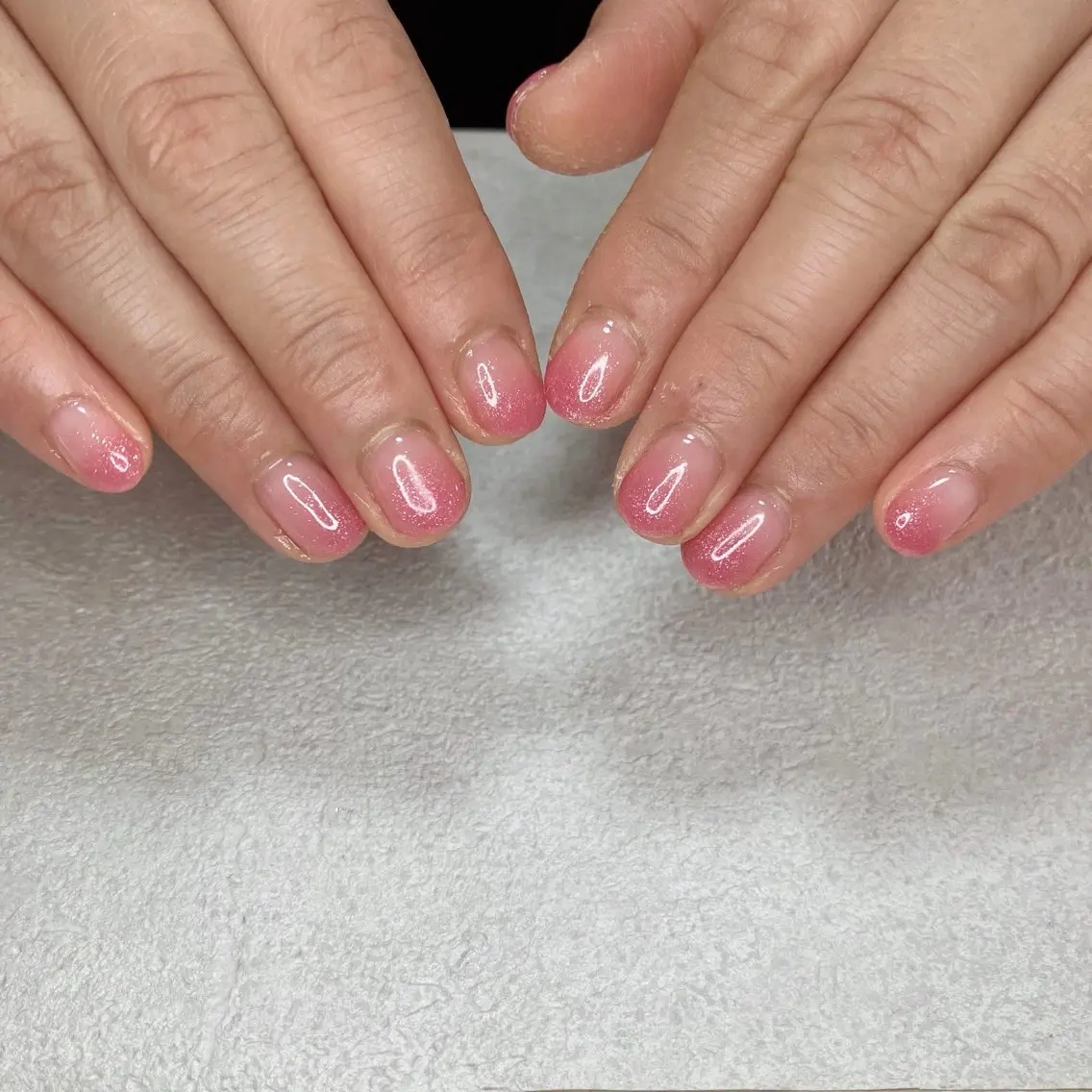 ネイル グラデーション ショートネイル EMUR水口店 nail  Akiのネイルデザイン