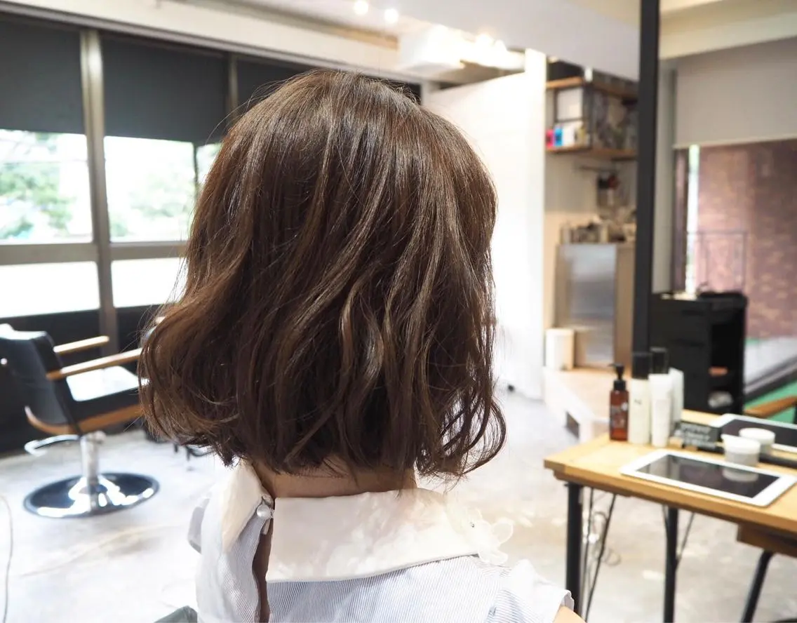 ミディアム カット ヘアカラー トリートメント 高橋 悠介のヘアスタイル
