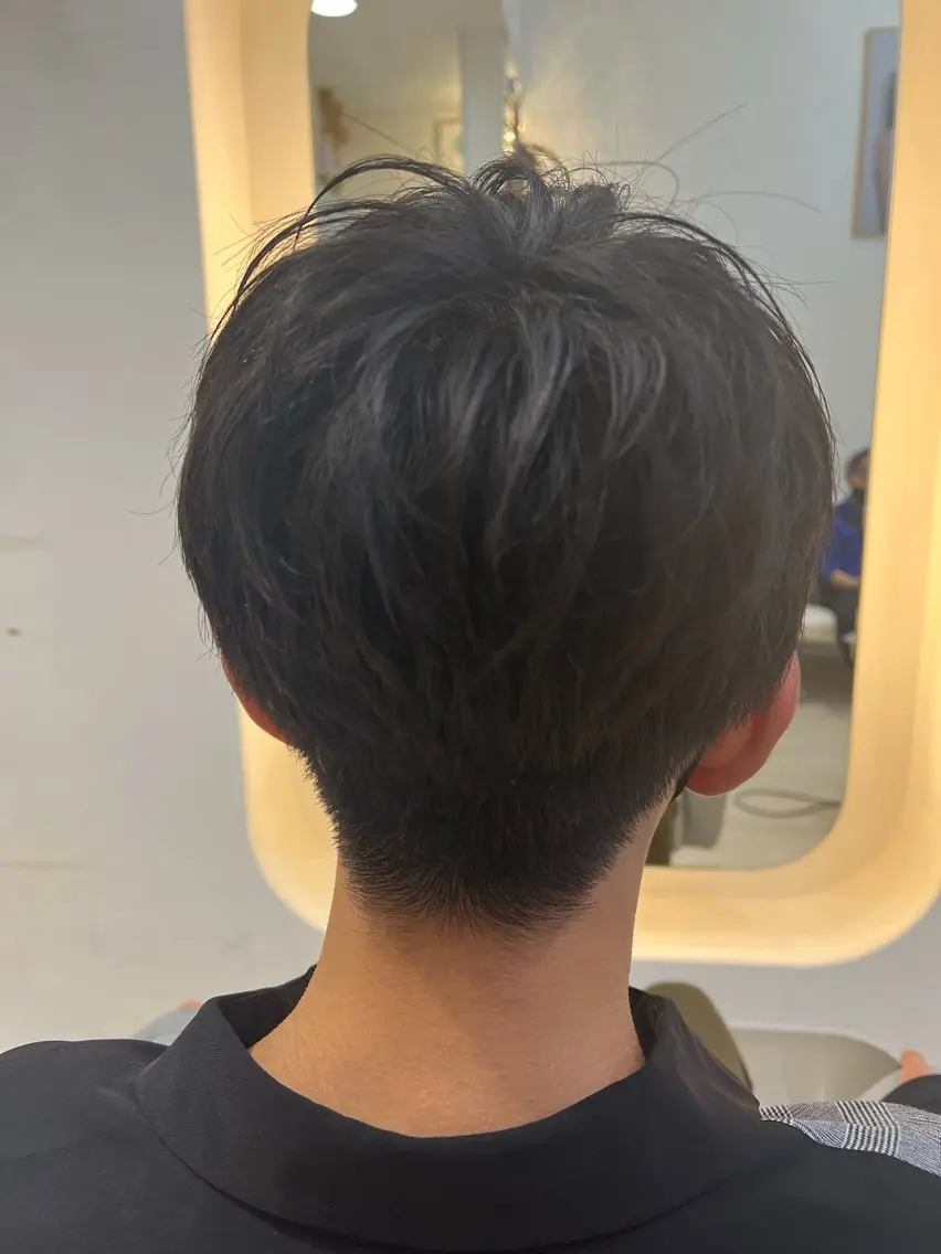 ショート メンズ カット 堀井 凌平のヘアスタイル