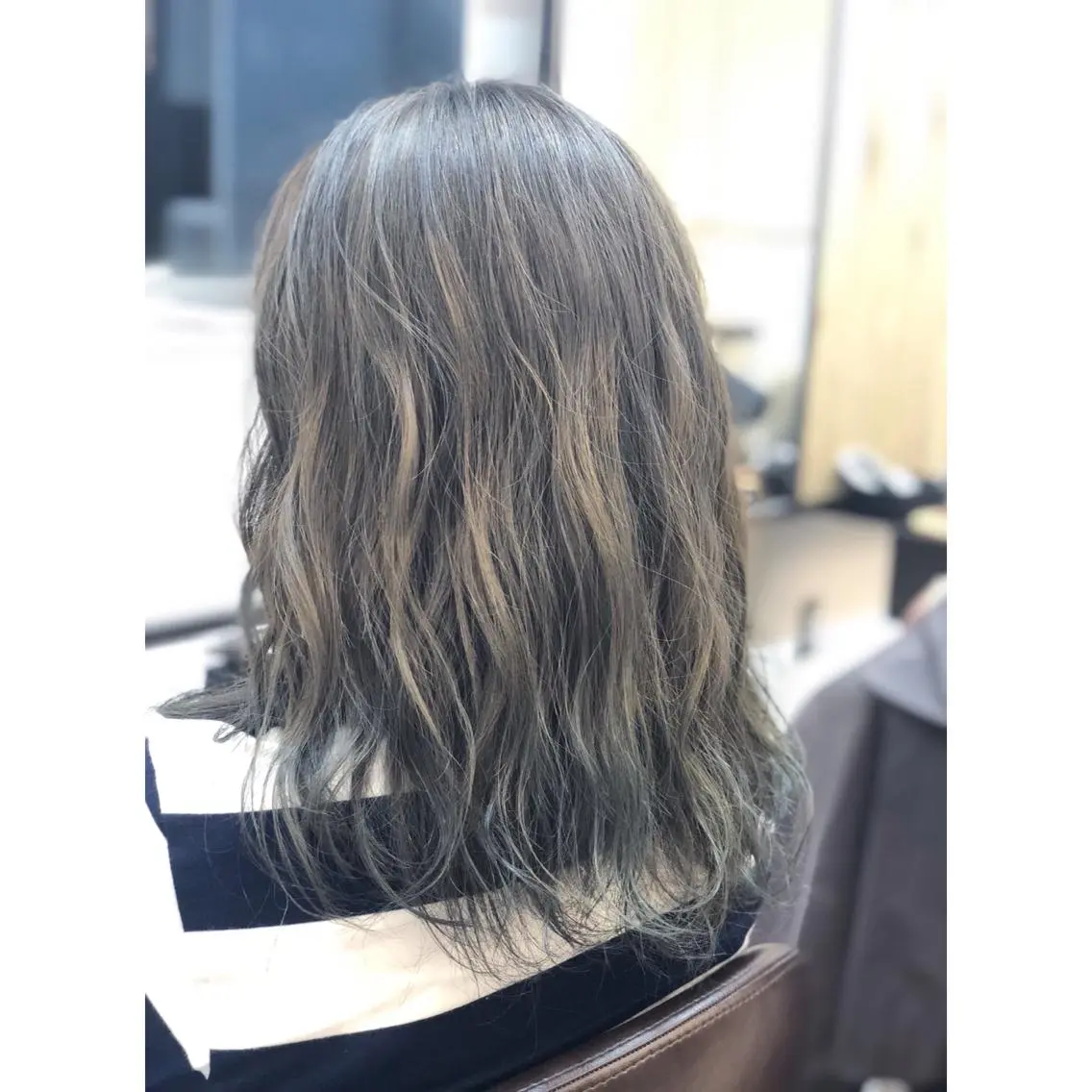 セミロング YOFAhair芦屋 峰★カラーリストのヘアスタイル