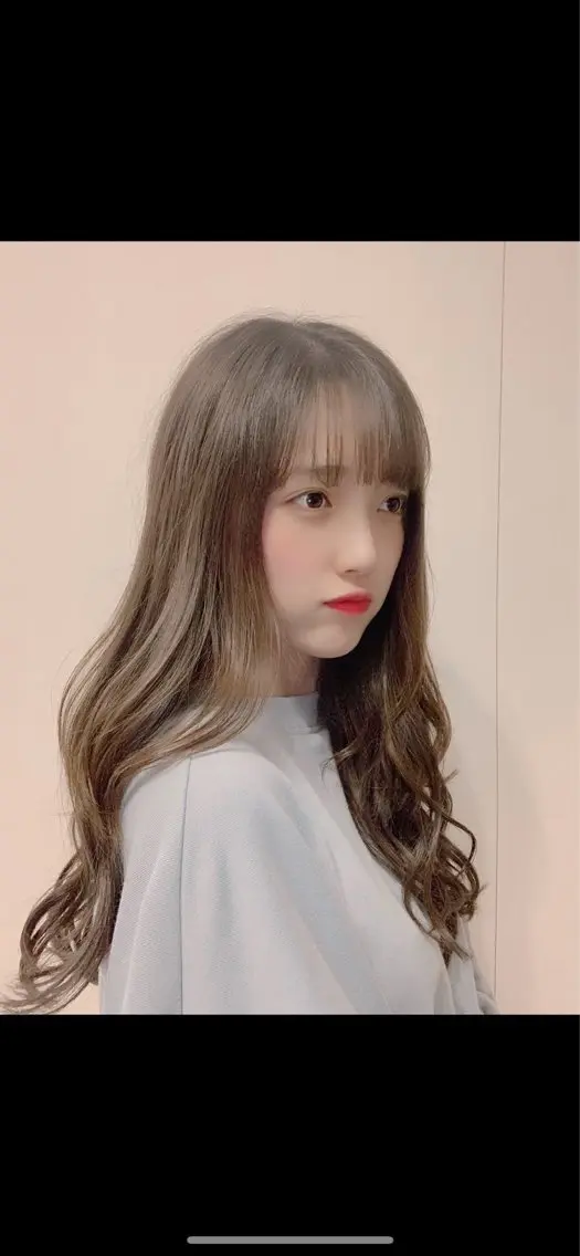 ロング 迫田 ゆりのヘアスタイル