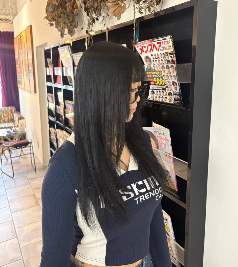 ロング ヘアカラー sign hair／ chika🪐🩵のヘアスタイル