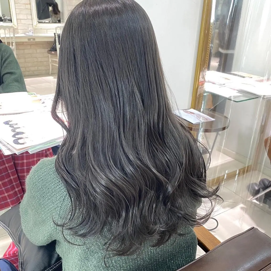 ロング カラー 透明感カラー 古山 結季🌙🖤のヘアスタイル