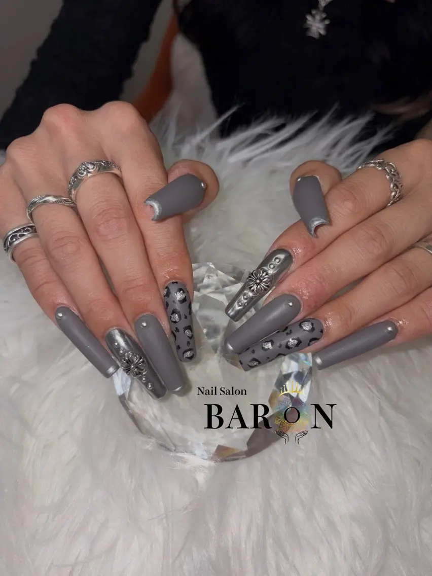 ネイル BARON tomonaのネイルデザイン