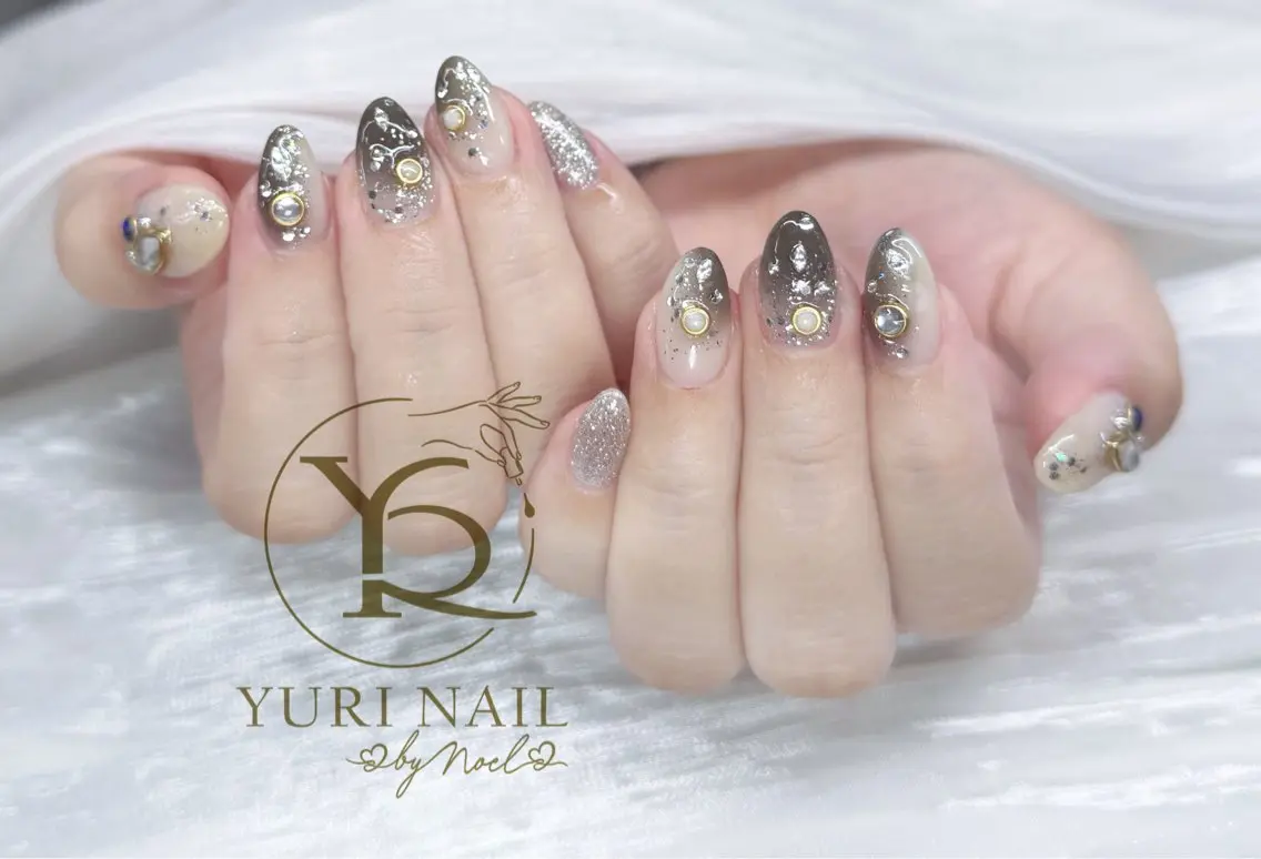 ネイル ハンドネイル フットネイル ハンドケア YURI Nail NARITAのネイルデザイン