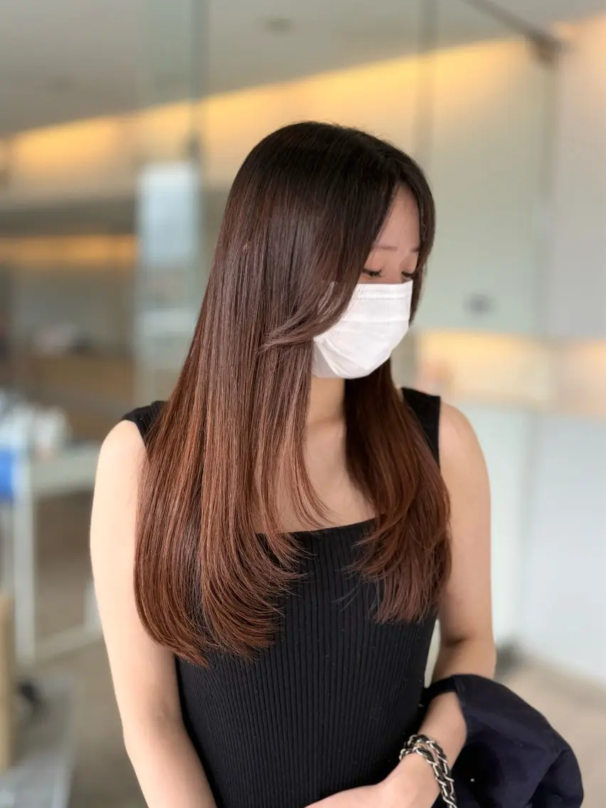 ロング レイヤーカット カット 中西 リナのヘアスタイル