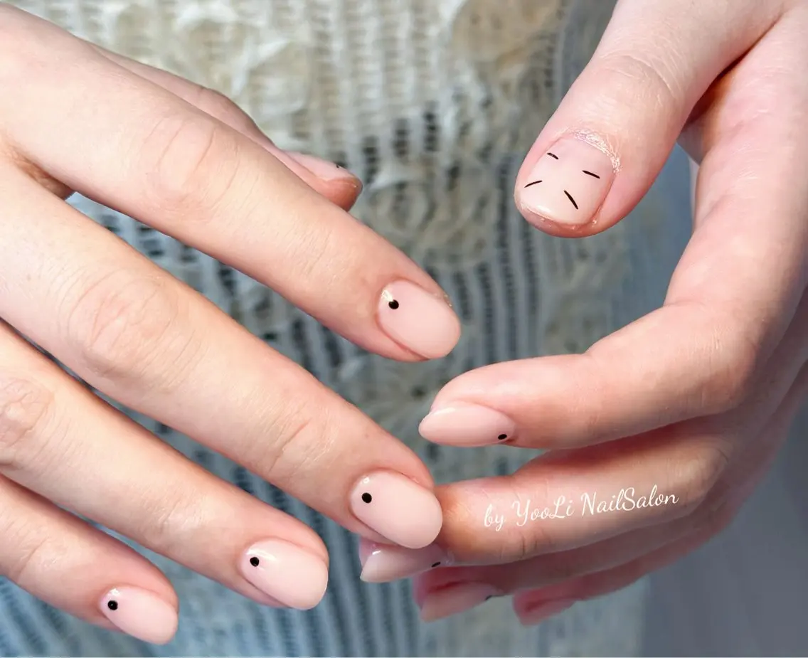 ネイル アートネイル オーロラネイル チークネイル フレンチネイル ガラスフレンチ ハンドネイル 🎀🎀YooLi Nail Salonのネイルデザイン