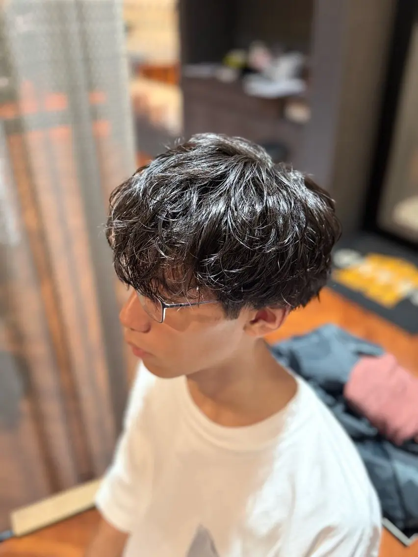 ミディアム パーマ メンズ デザインパーマ/ 毛流れカット 堀 綺のヘアスタイル