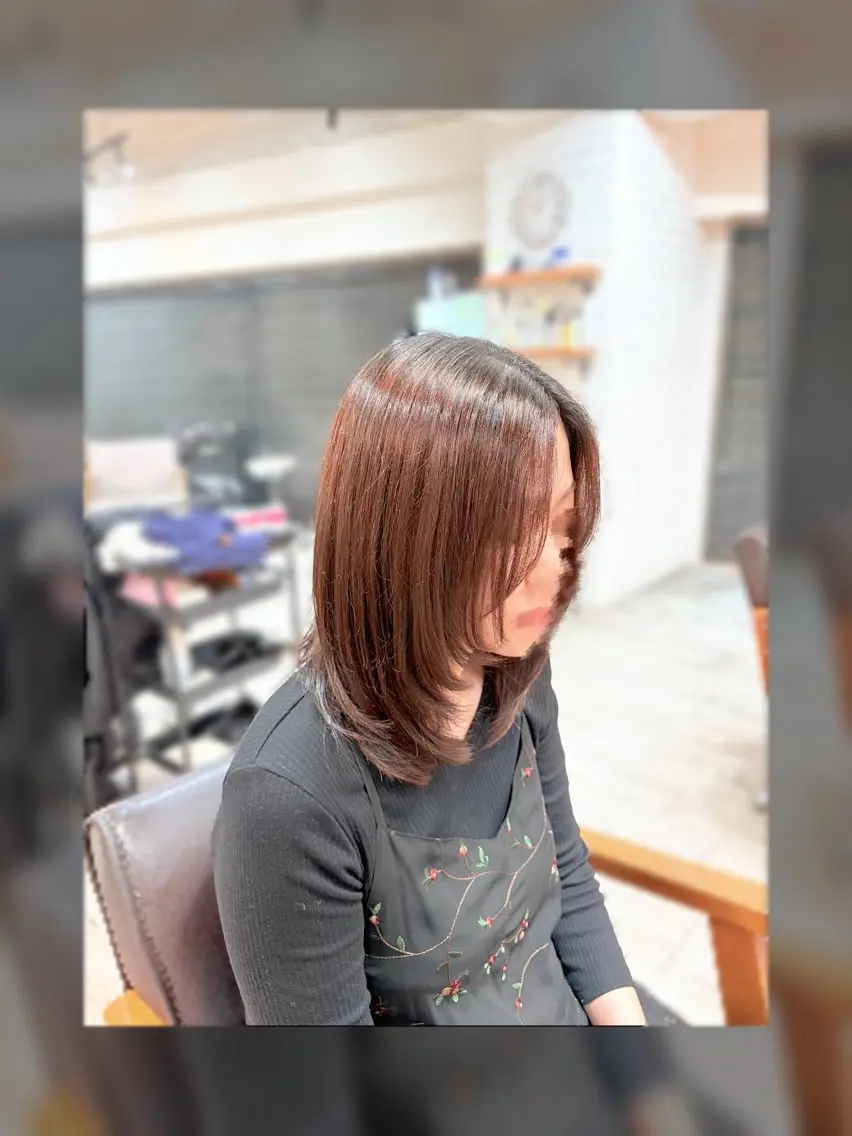 ミディアム レイヤーカット カット 坂田 サカタのヘアスタイル