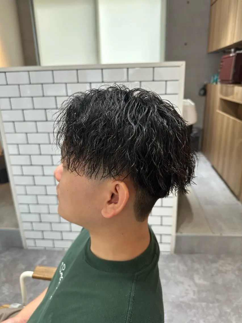 パーマ メンズ メンズパーマ ツイストスパイラルパーマ スパイラルパーマ カット パーマ 💎メンズカット /フェザー/細野💎のヘアスタイル