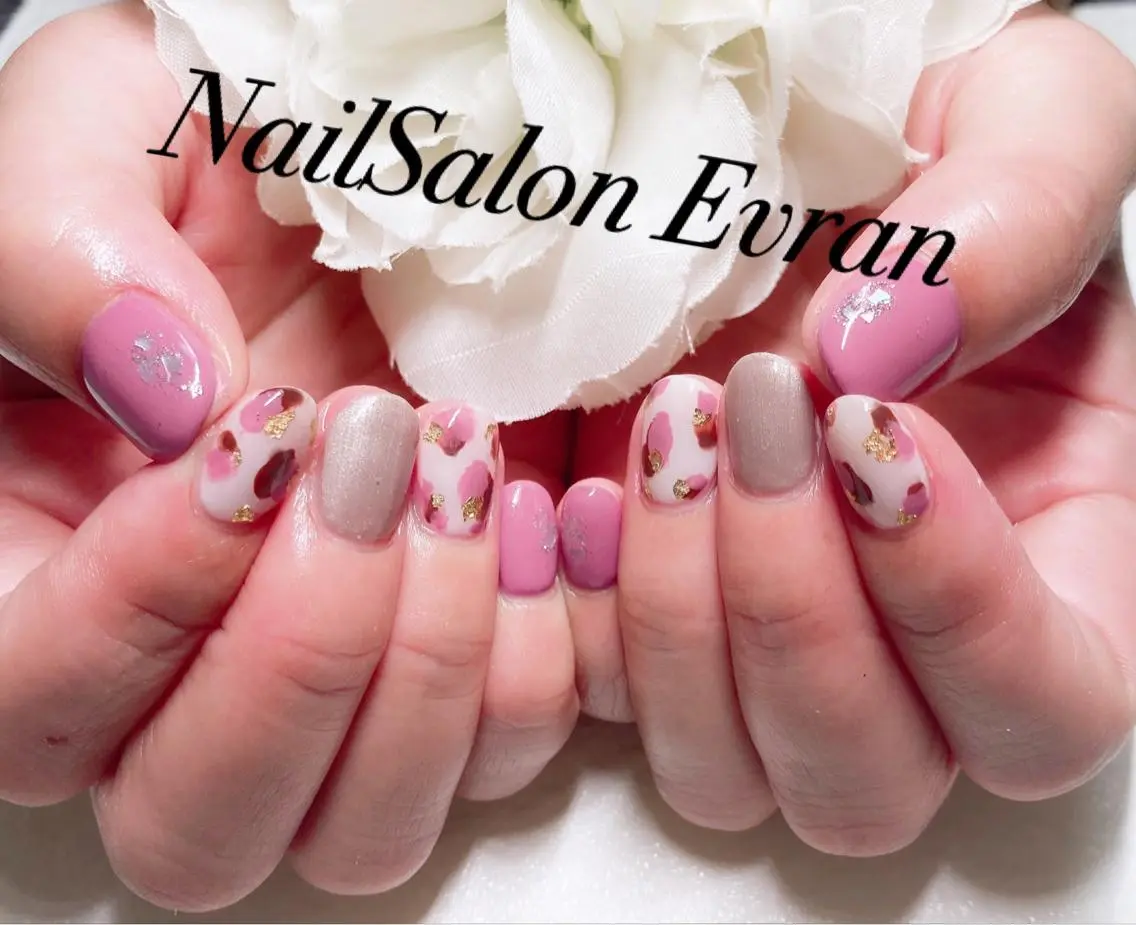 ネイル フットネイル Nail salon Evranのネイルデザイン