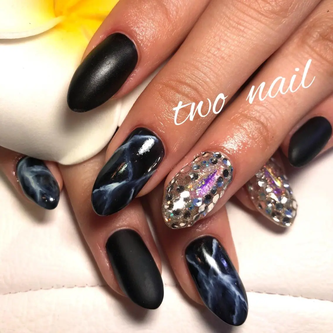 ネイル 持ち込み two nailのネイルデザイン