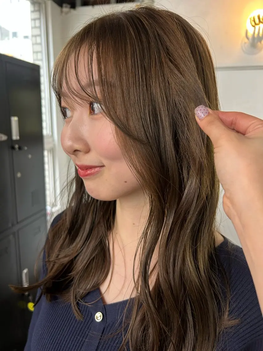 ロング カラー ベージュカラー オリーブベージュ maho/垢抜け カラーパーマメイクのヘアスタイル