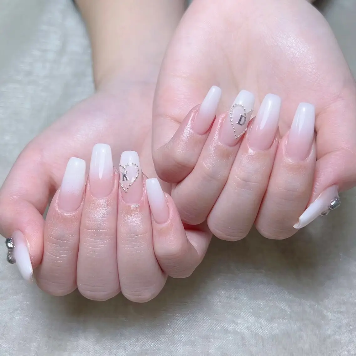 ネイル ハンドネイル NAILサロン 木にいるのネイルデザイン