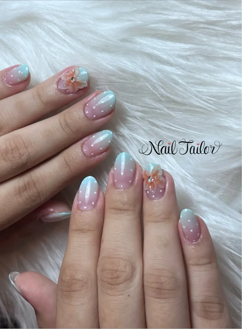 ネイル ドット 水色 持ち込み 夏ネイル ハンドネイル NailTailor ネイルテイラーのネイルデザイン