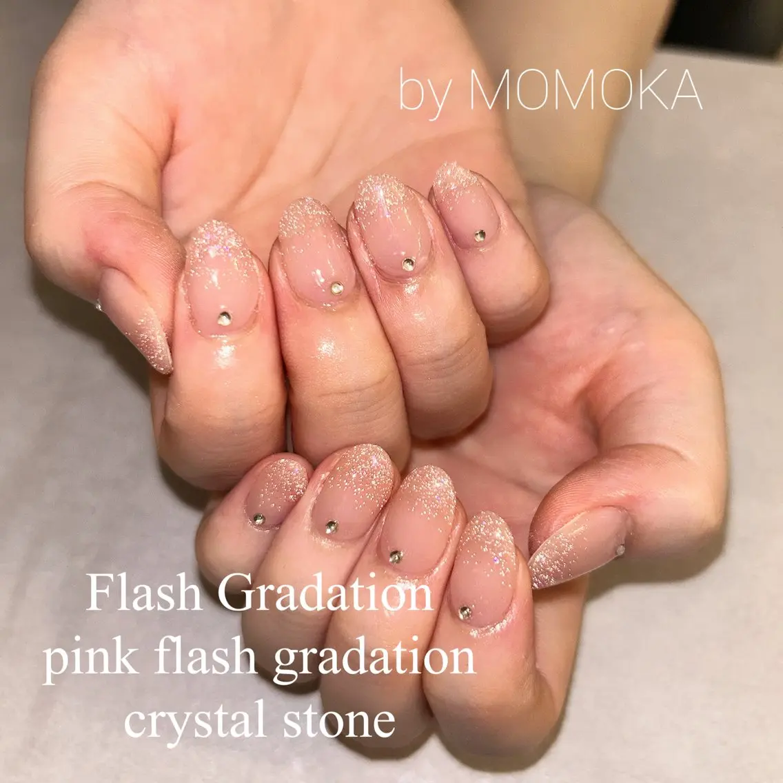 ネイル フラッシュネイル グラデーション Momo nailsalonのネイルデザイン