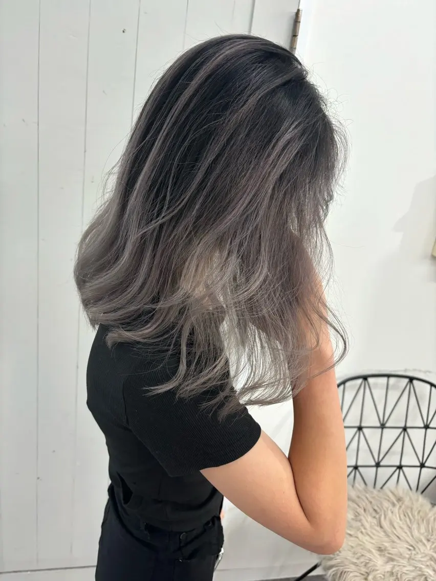 ロング カラー 髪質改善・縮毛矯正 🌈SENAのヘアスタイル