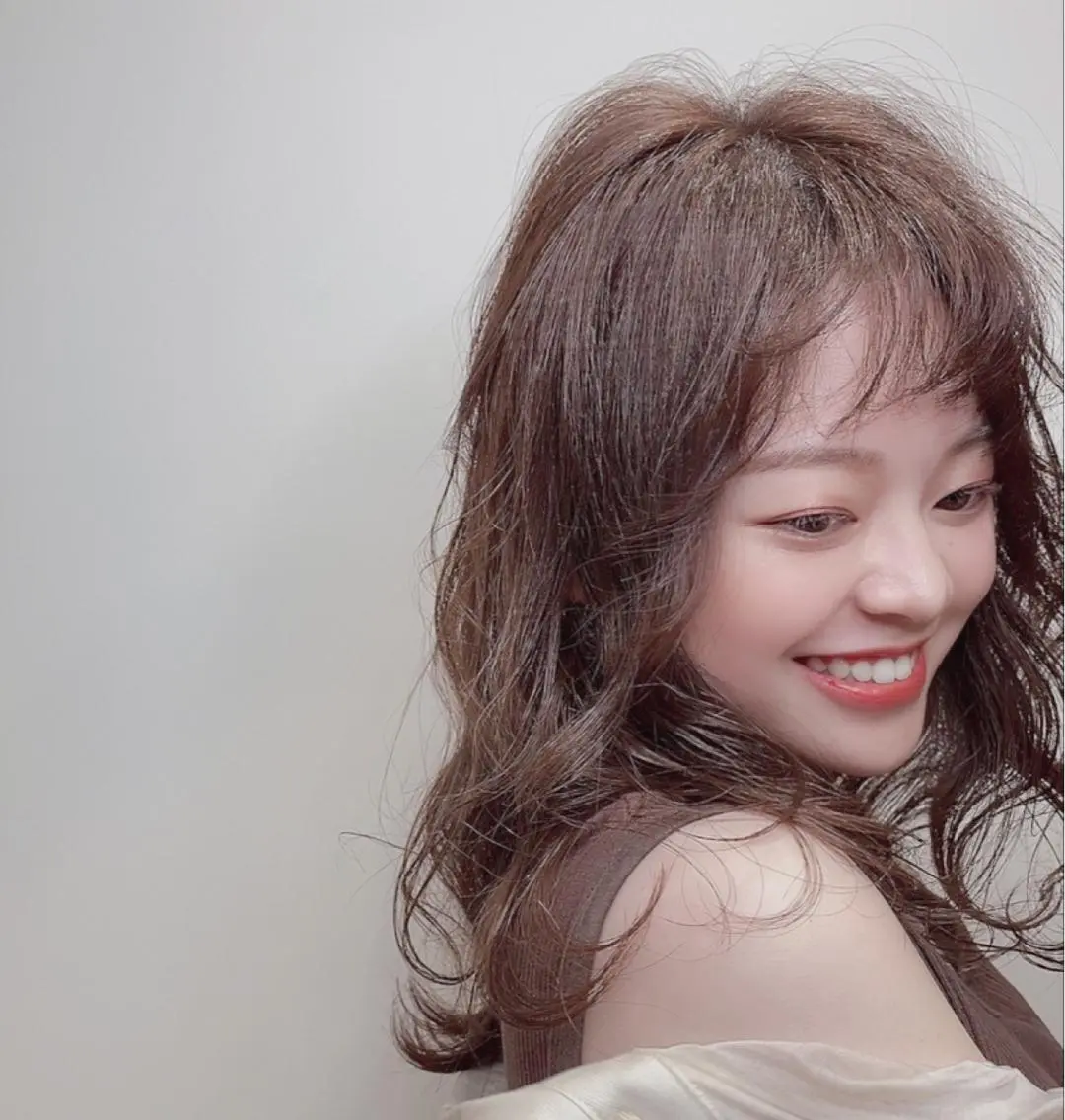 ミディアム カット チダアキフミ Ash大森のヘアスタイル