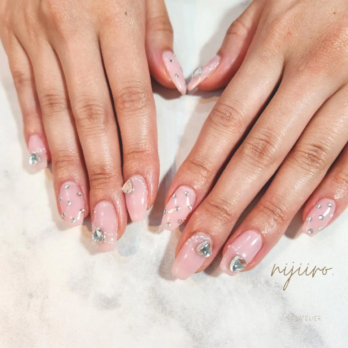 ネイル ハンドネイル nijiiro🌈 サトウのネイルデザイン