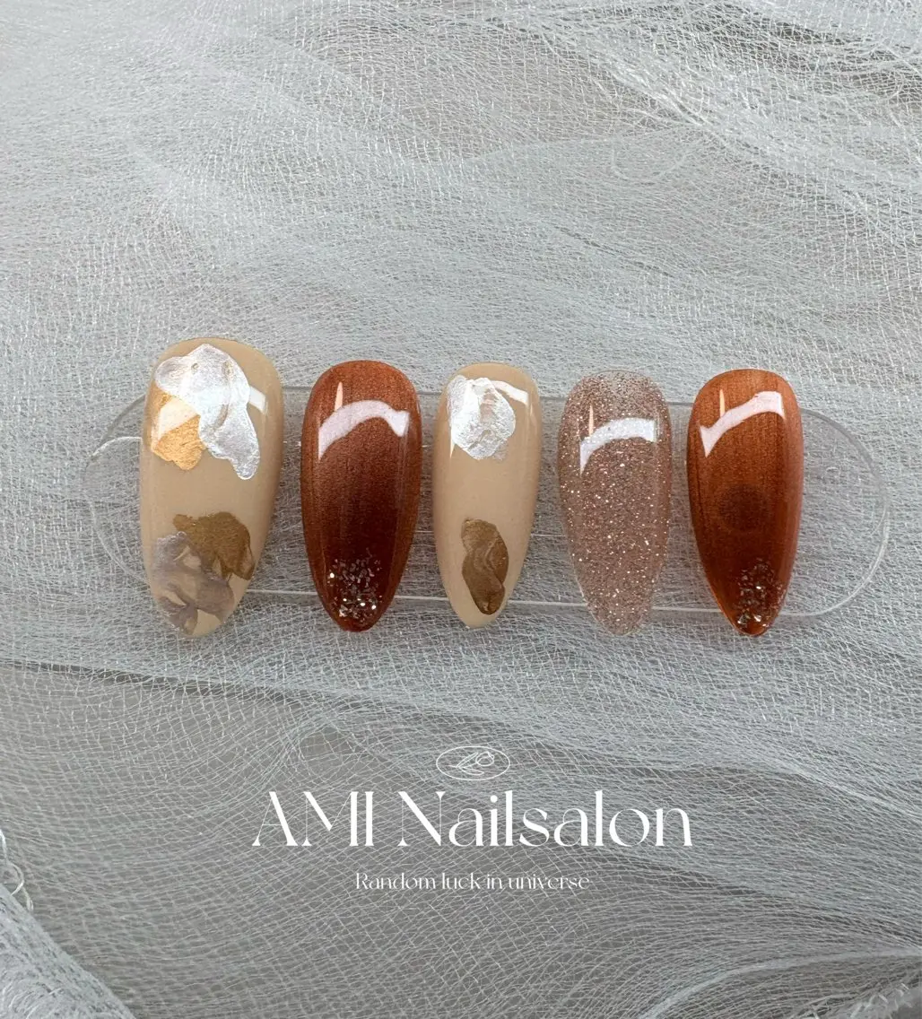 ミディアム ハンドネイル AMI Nailsalonのネイルデザイン