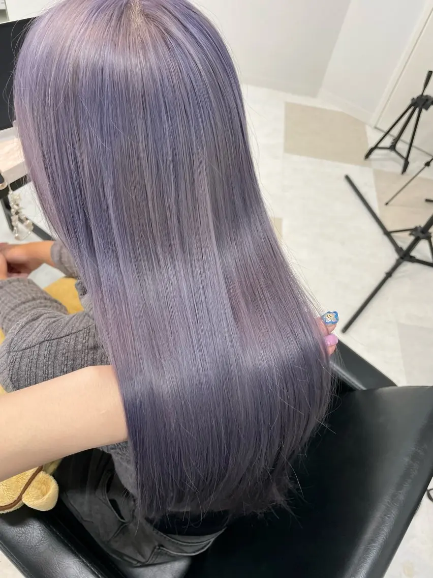 ロング カラー グレージュ ラベンダーカラー ラベンダーグレージュ ラベンダーグレー ヘアカラー 透明感カラー 🐕‍🦺Juriのヘアスタイル
