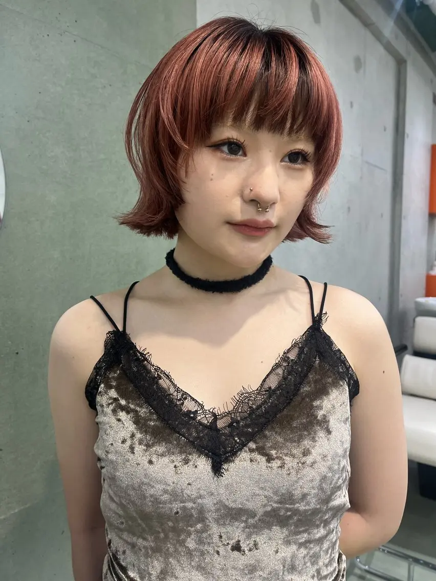 ミディアム 顔まわりレイヤー レイヤーカット カット ヘアカラー トリートメント 田中 里奈のヘアスタイル