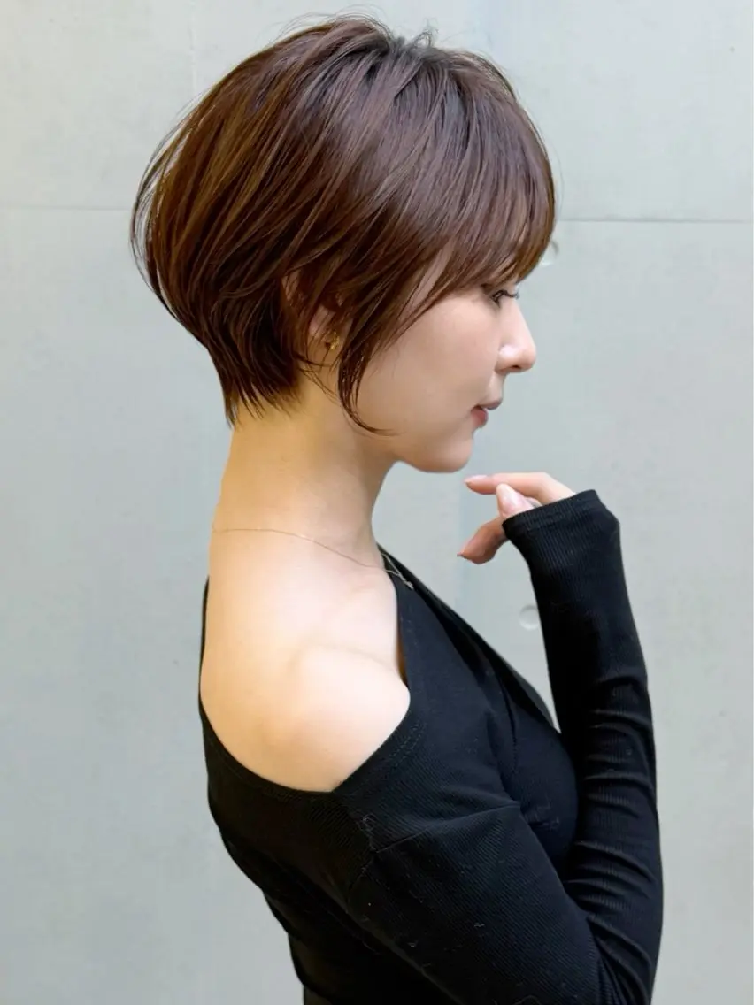 ショート くびれヘア ショートヘア 数名限定/似合わ ショート+艶カラー✨のヘアスタイル