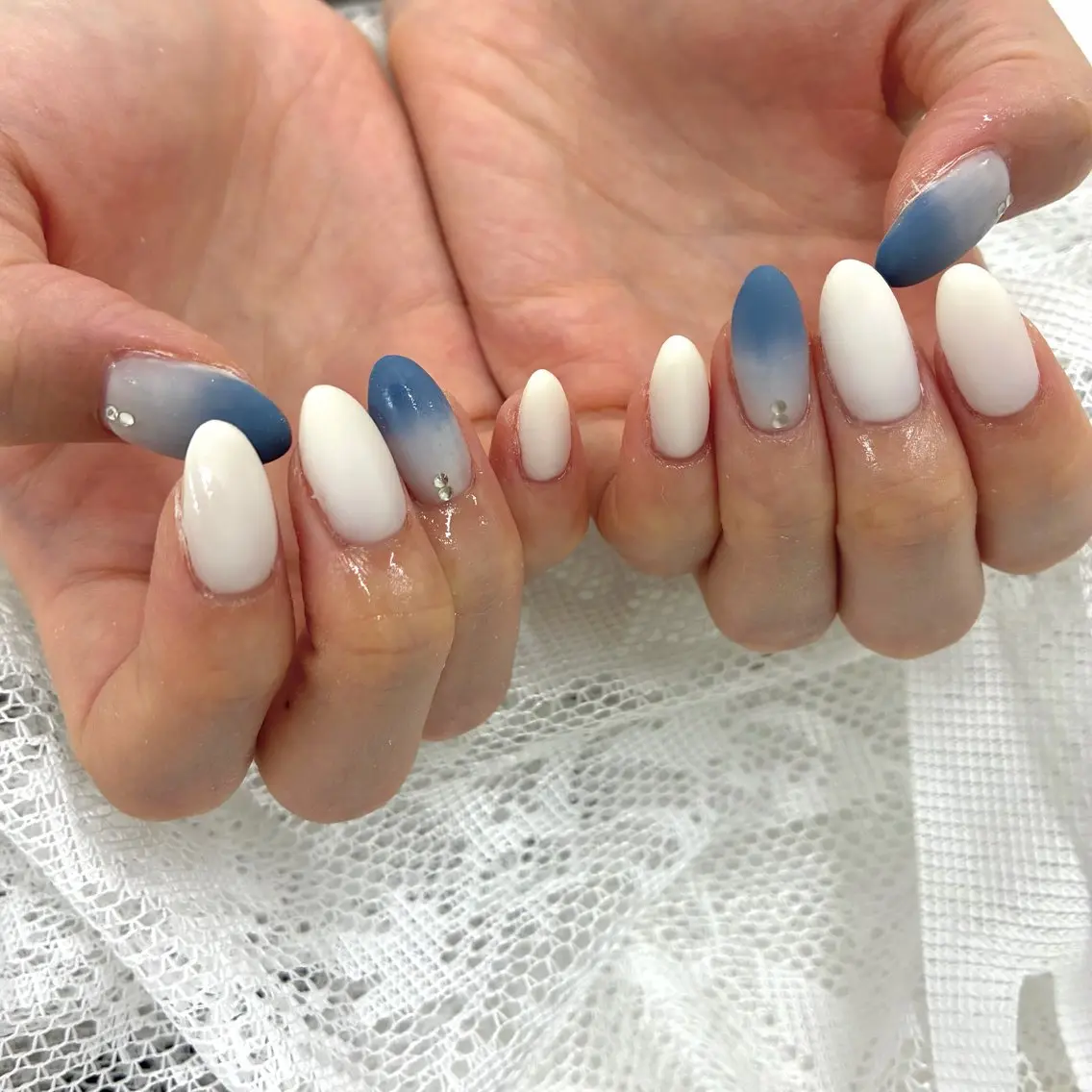 ネイル ブルー マットネイル ハンドネイル _white 上本町店のネイルデザイン