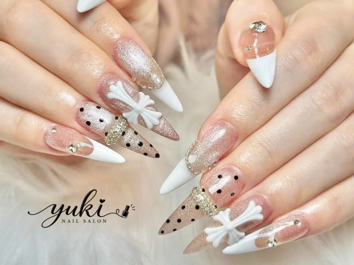 ネイル アートネイル ボルドー フレンチネイル ジェルネイル 氷ネイル・うるうるネイル ハンドネイル Yuki Nailsalonのネイルデザイン