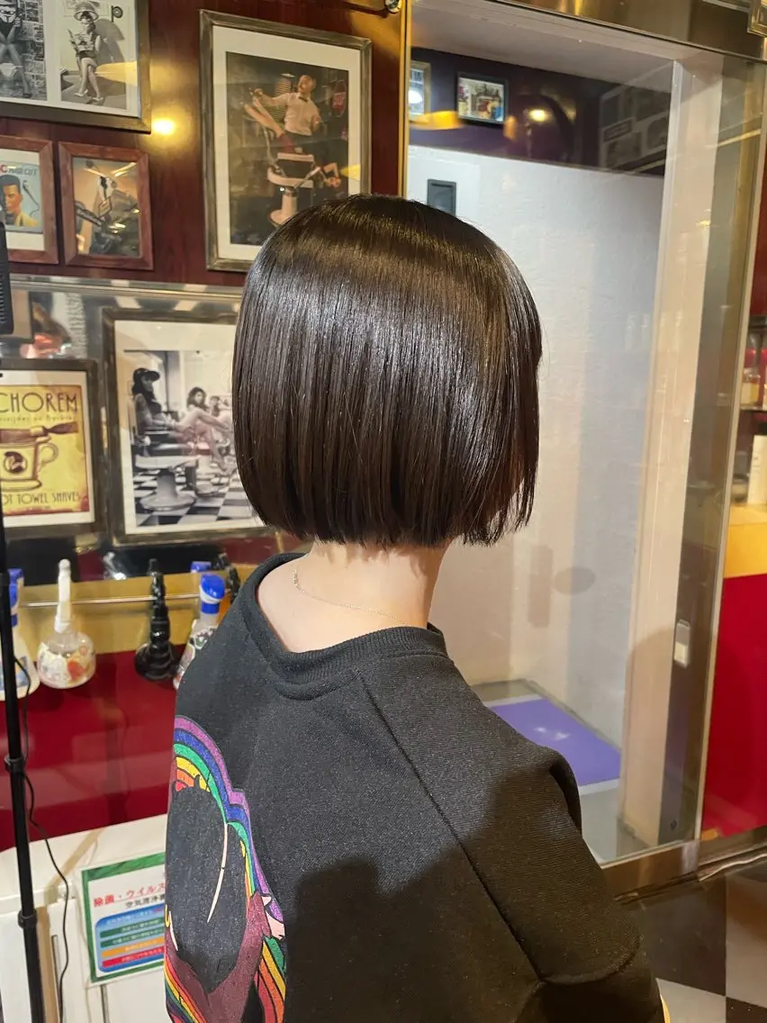 ミディアム カラー グレージュ ボブ トリートメント 👑派手髪/カット 👑ANRYのヘアスタイル