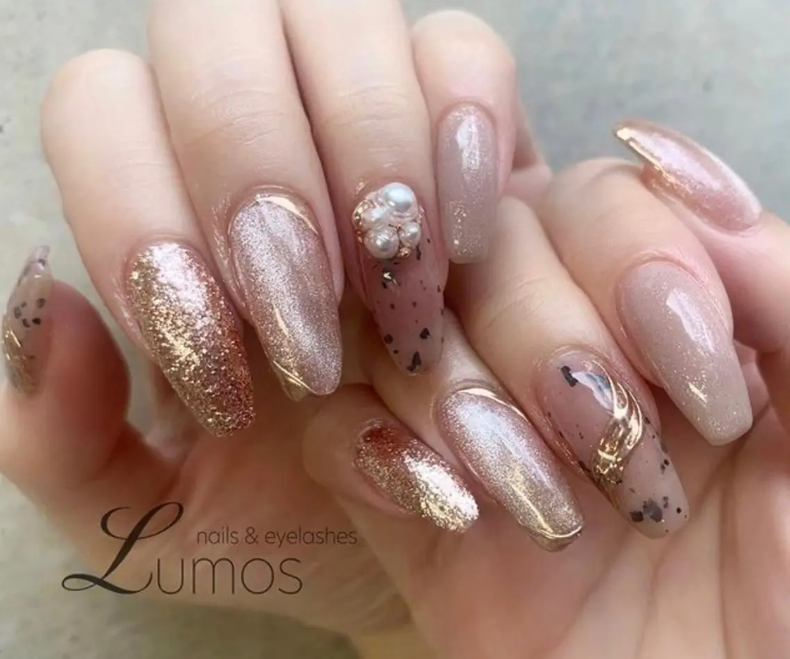 ネイル Lumos Ayakaのマツエク・マツパデザイン