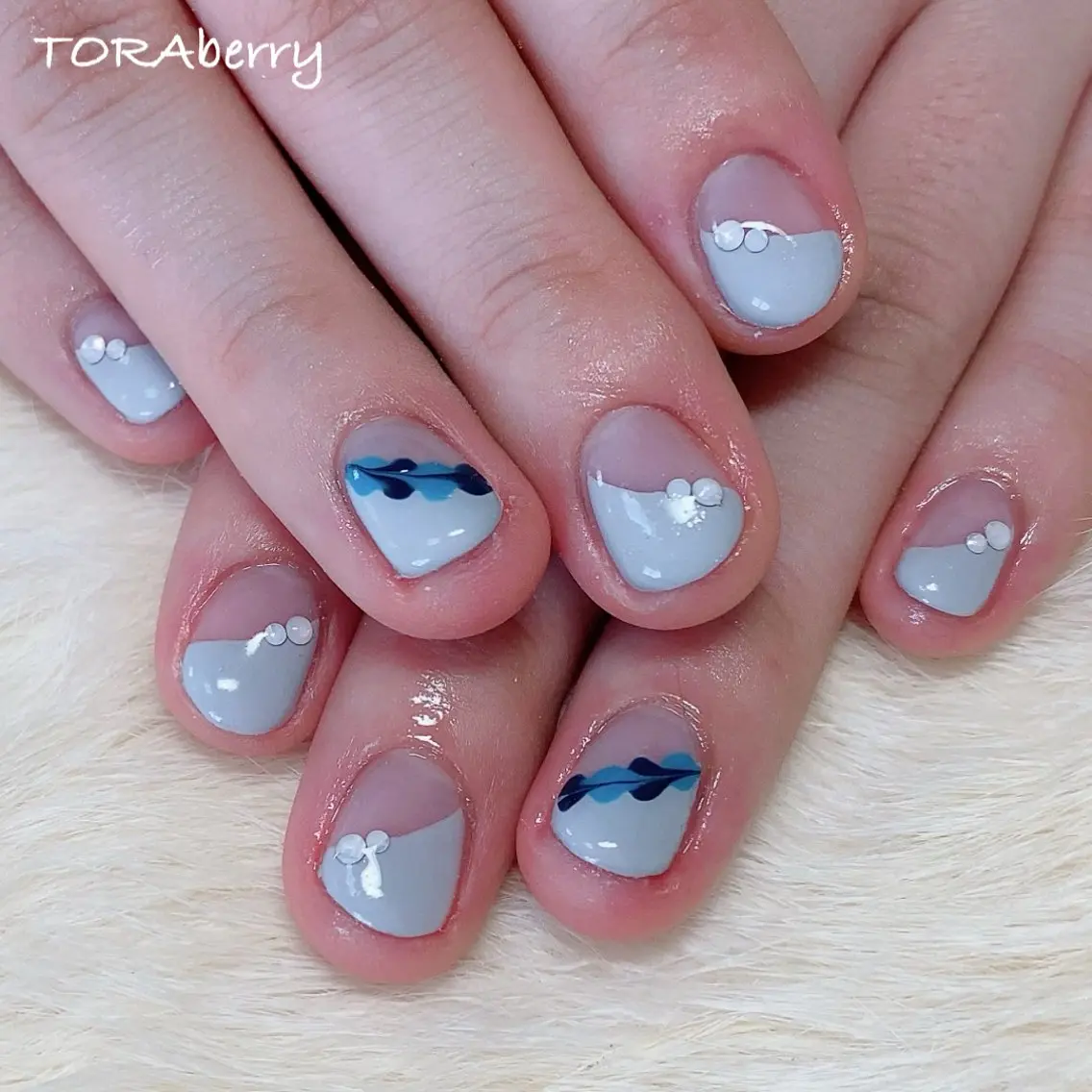 ネイル ハンドネイル ネイリスト なつみのネイルデザイン