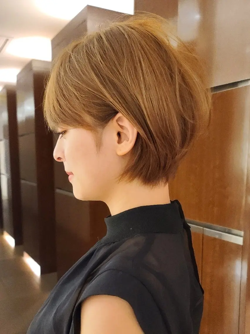 ショート ショートヘア 中高下 由真のヘアスタイル
