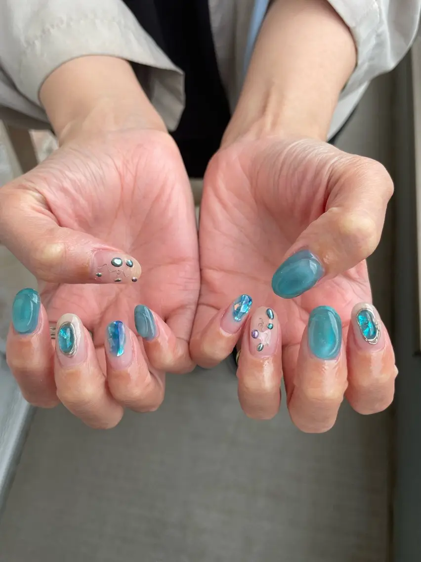 ネイル ハンドネイル UrakoNail 《nail》のネイルデザイン