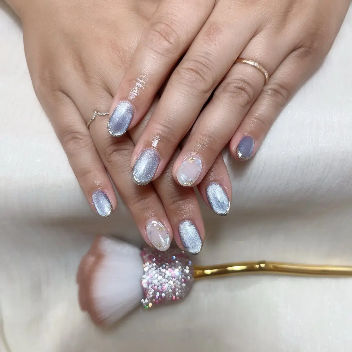 ネイル ハンドネイル MoonNail ユリ🌸のネイルデザイン