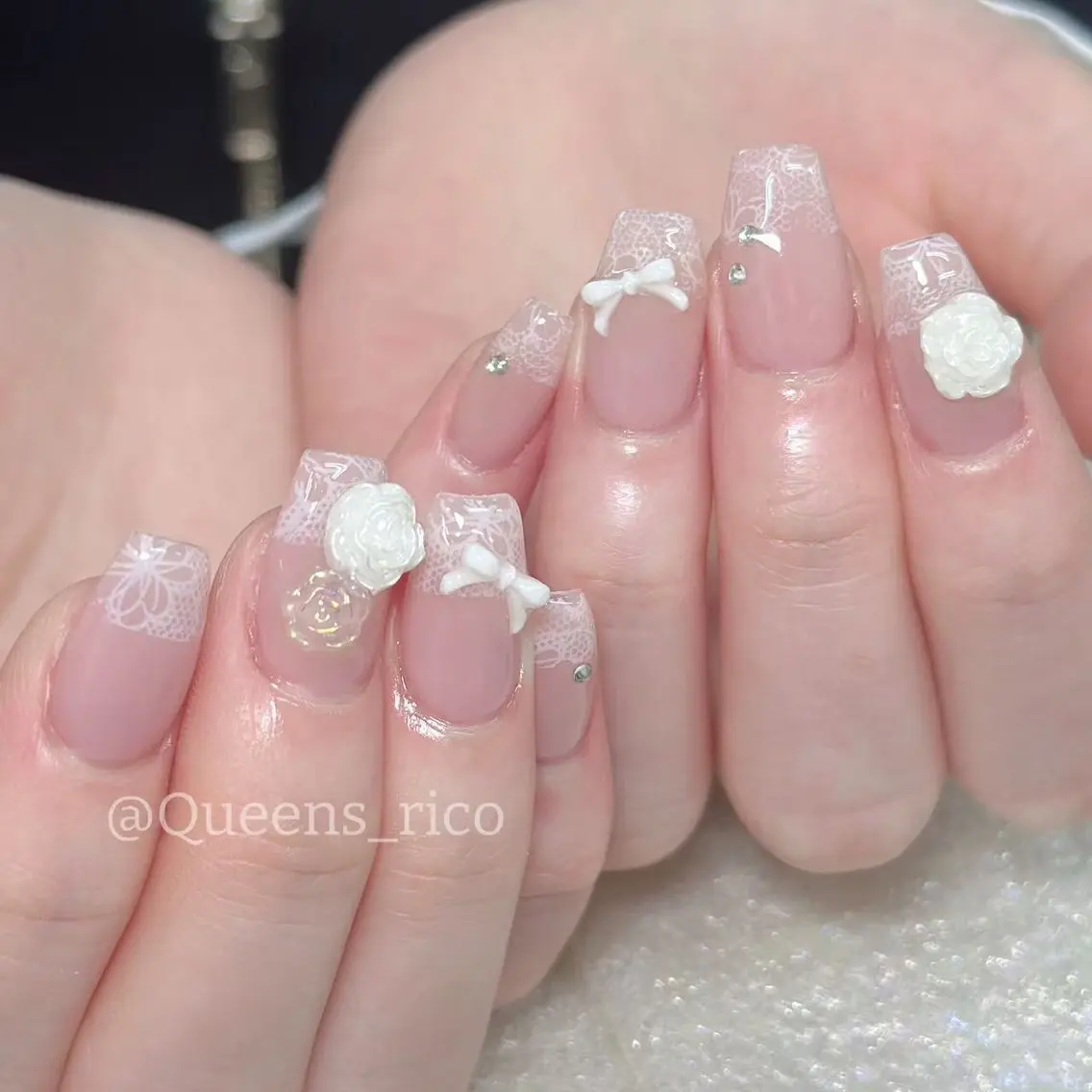 ネイル ハンドネイル Queens テイのネイルデザイン