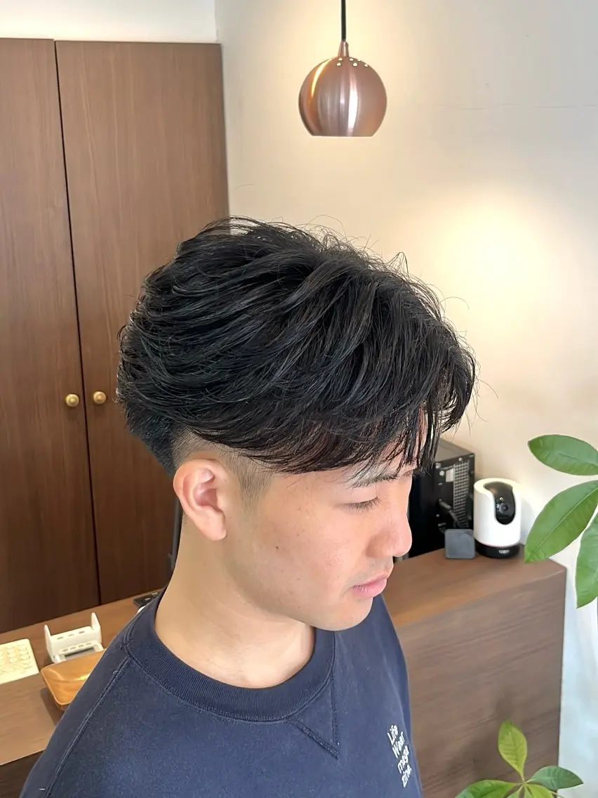 ミディアム パーマ ミディアムパーマ カット パーマ トリートメント 今在家 玲【艶髪スト レート/メンズ】のヘアスタイル
