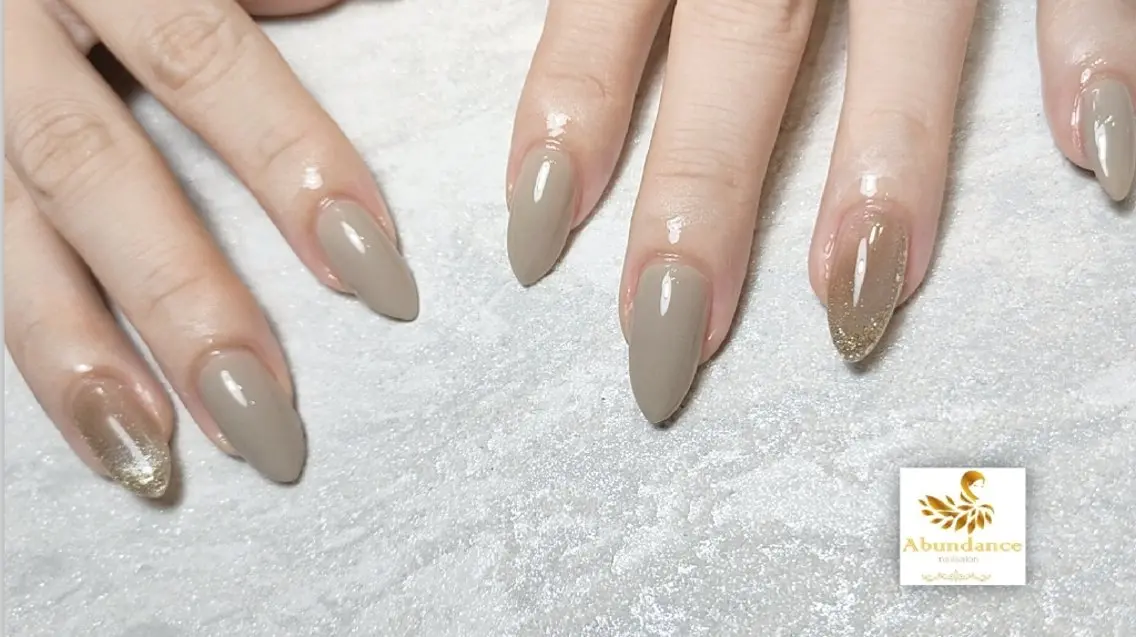 ネイル シンプルネイル ハンドネイル 完全予約制個室サロン Abundancesのネイルデザイン