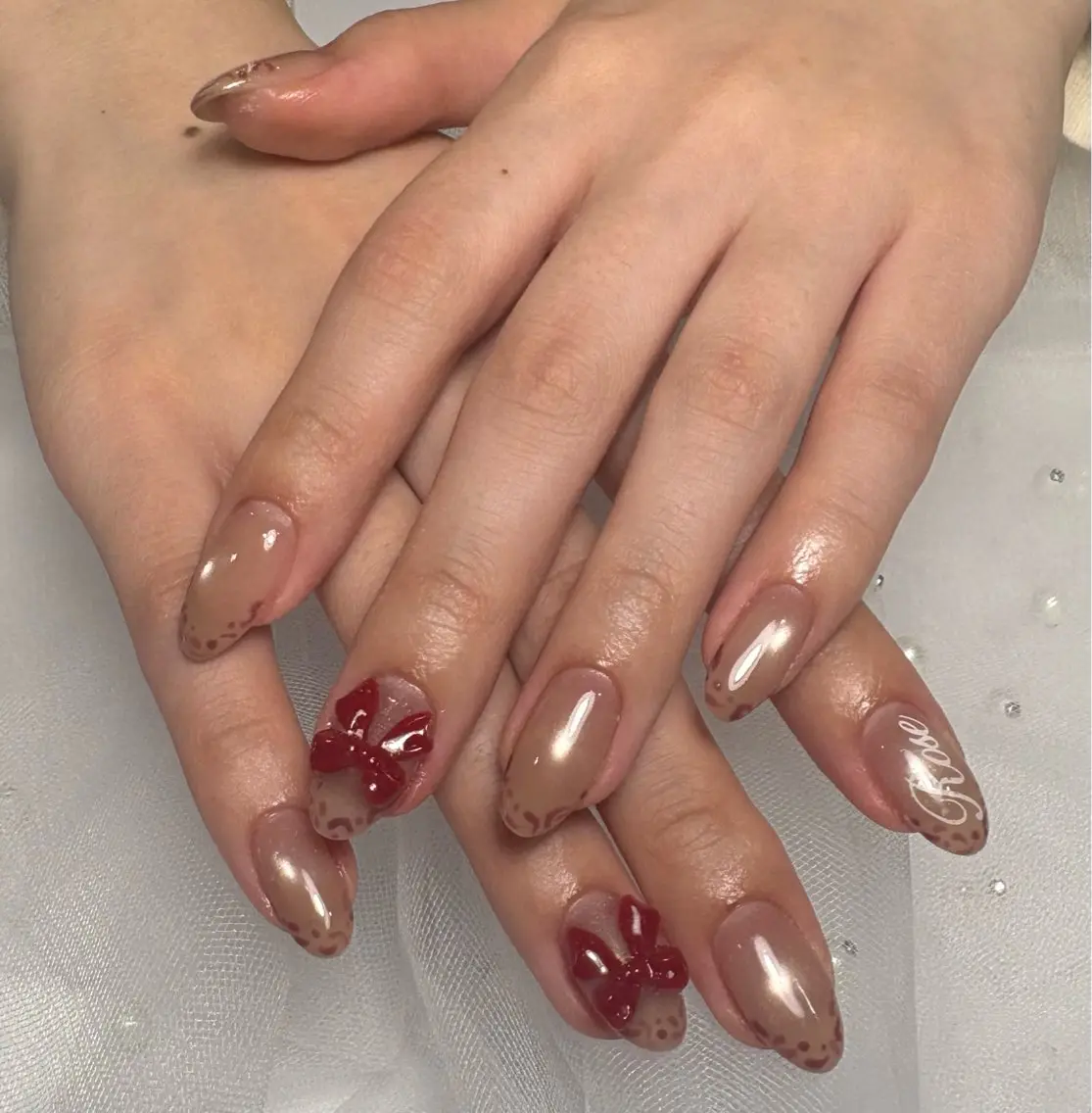ネイル アニマル柄 フレンチネイル マグネットネイル リボン ハンドネイル Ema Nail 東梅田店ミキのネイルデザイン