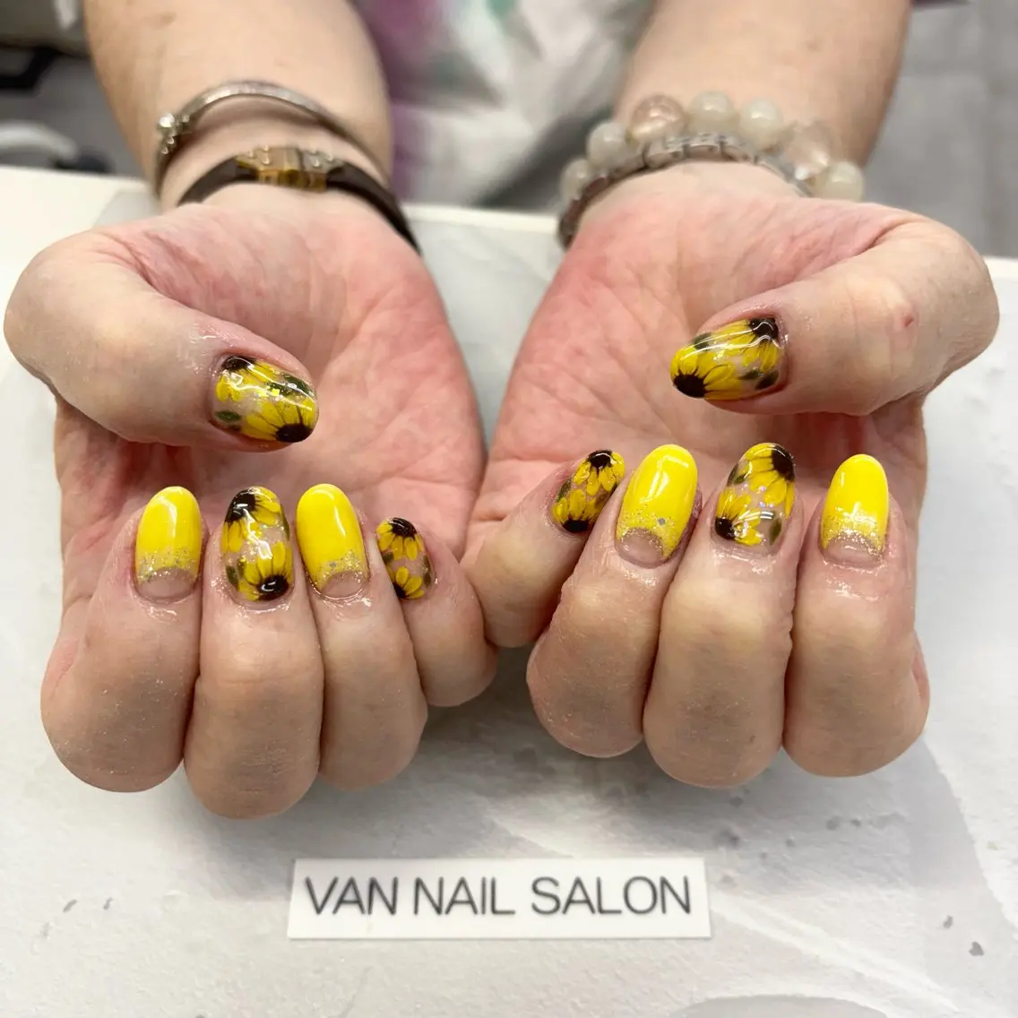 ネイル ハンドネイル VANNAIL 海老名店のネイルデザイン