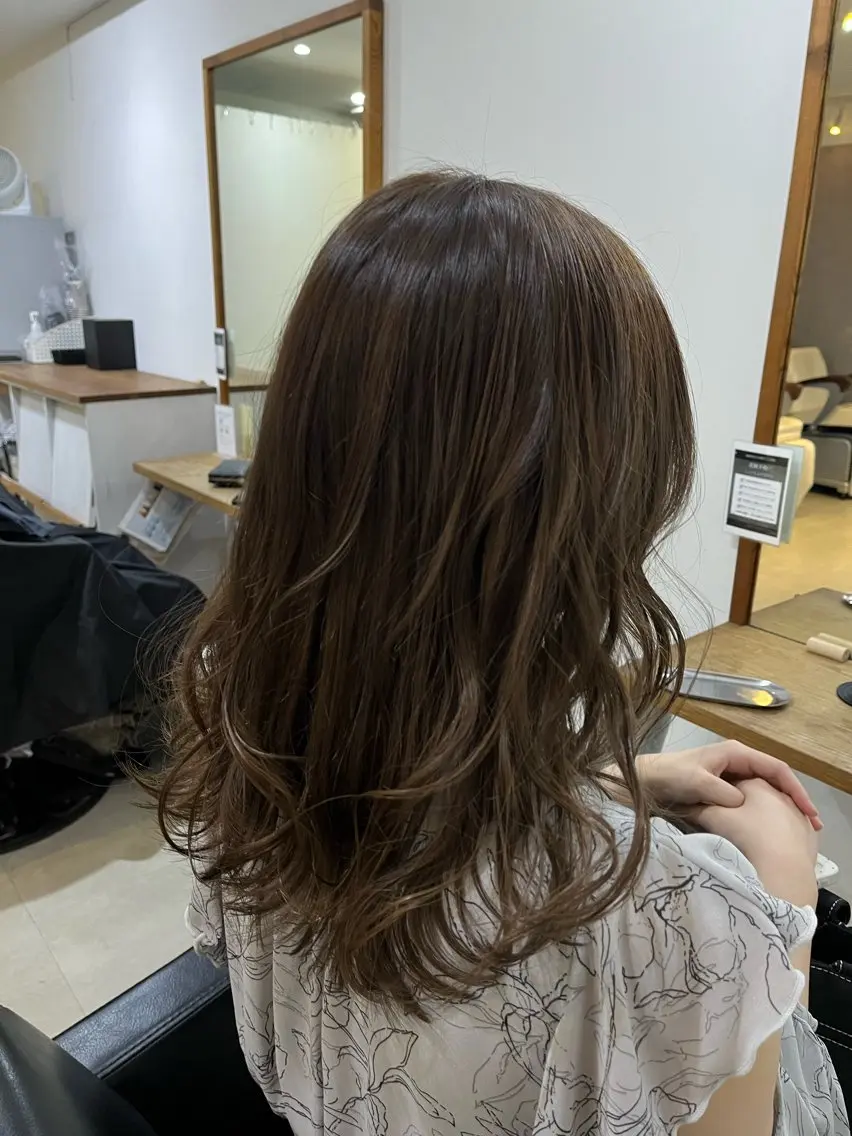 セミロング カラー カット ヘアカラー ✨🎨ブリーチなし 透明感カラー✨美友のヘアスタイル