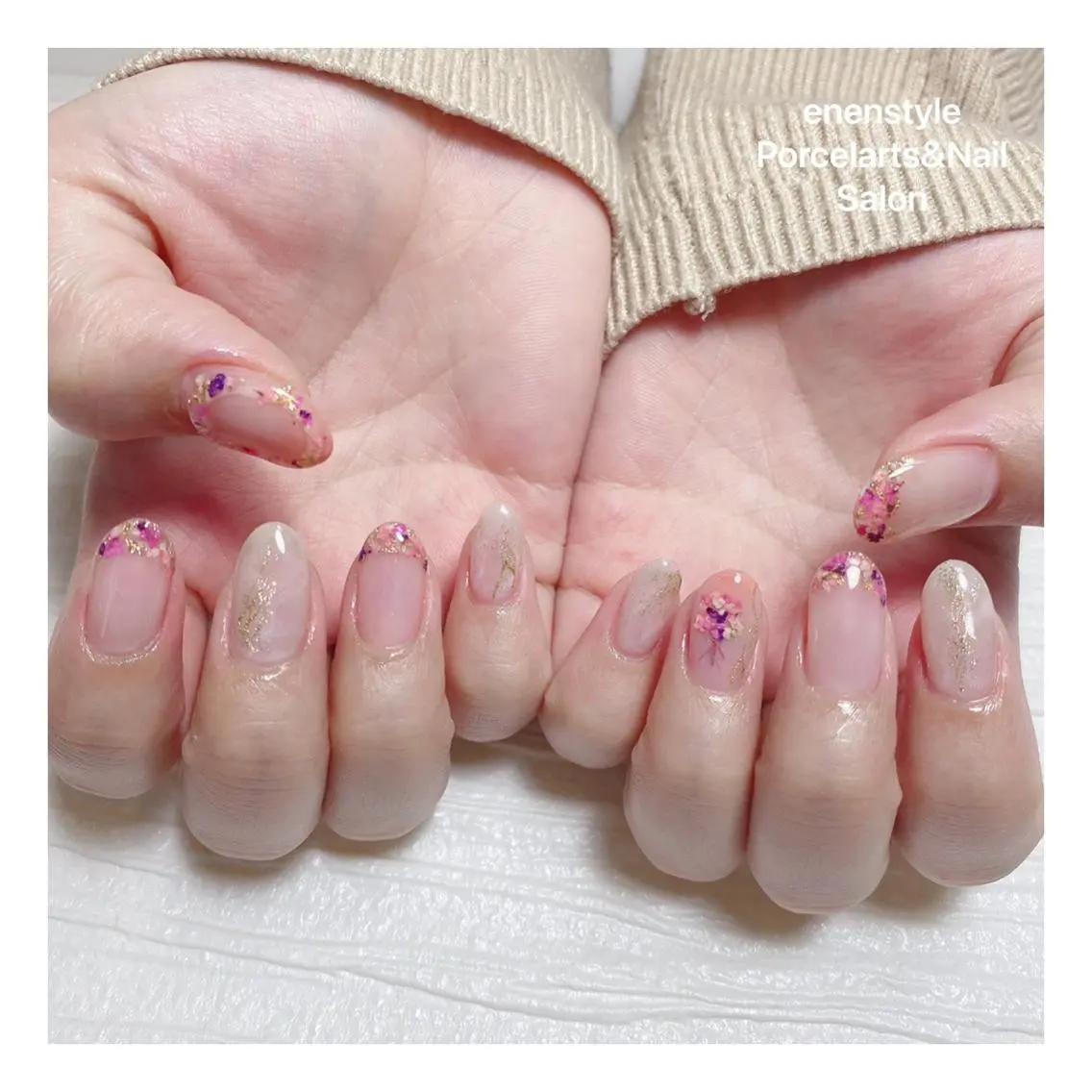 ミディアム ネイル ハンドネイル 🐾enen style 🐾のネイルデザイン