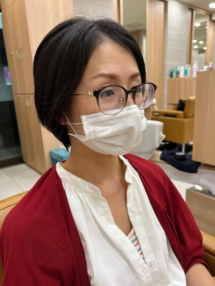 ショート 高橋 美樹のヘアスタイル