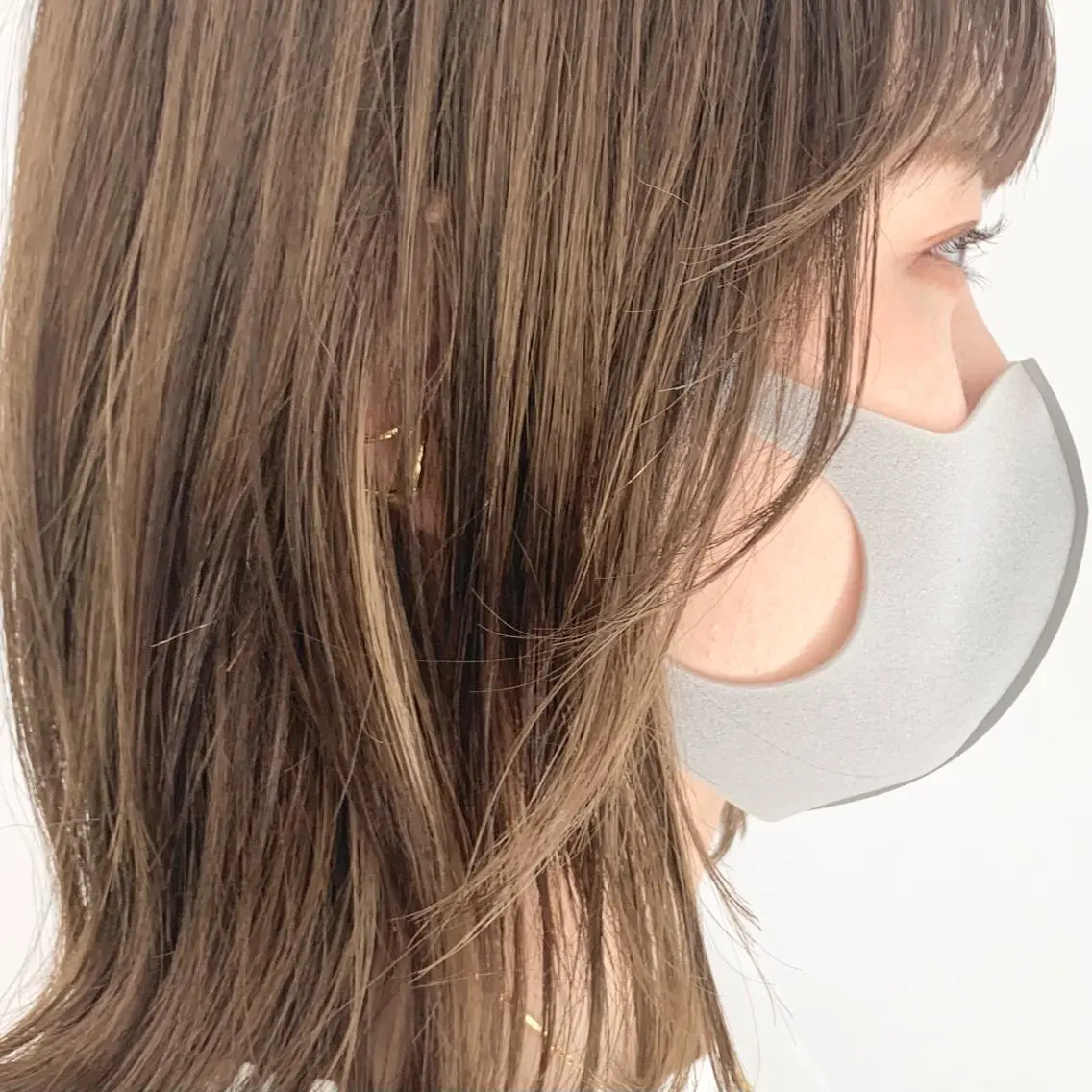 ミディアム カラー パーマ ヘアアレンジ メンズ キッズ ネイル マツエク・マツパ レイヤーカット/ 巻ける縮毛矯正のヘアスタイル