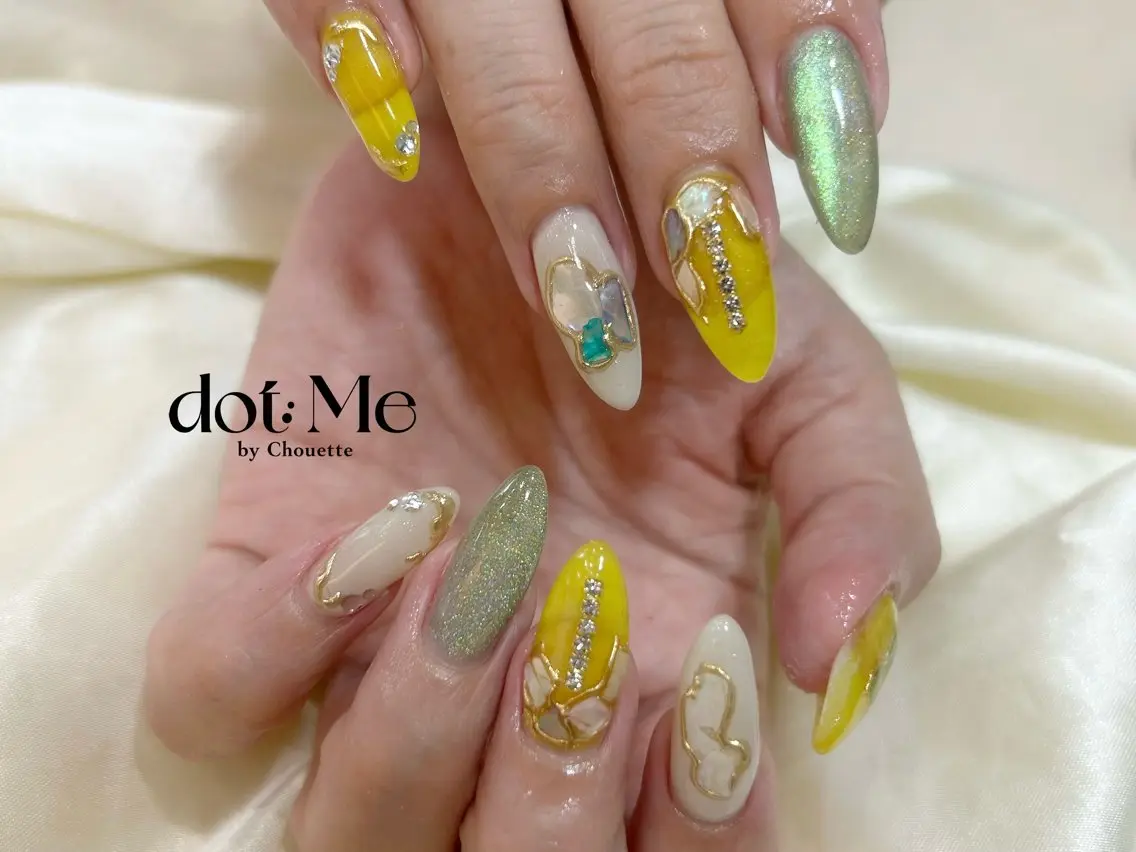 ネイル 小西 麻紀のネイルデザイン