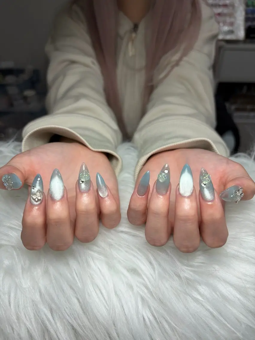 ネイル アートネイル 長さ出し ジェルネイル マグネットネイル ニュアンスネイル ハンドネイル Cloudy Chan Nailのネイルデザイン